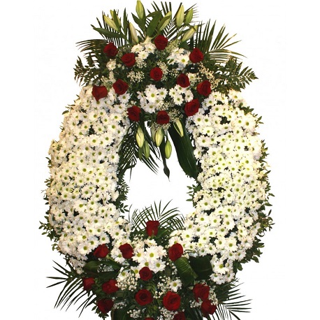 Corona funeraria de crisantemos blancos